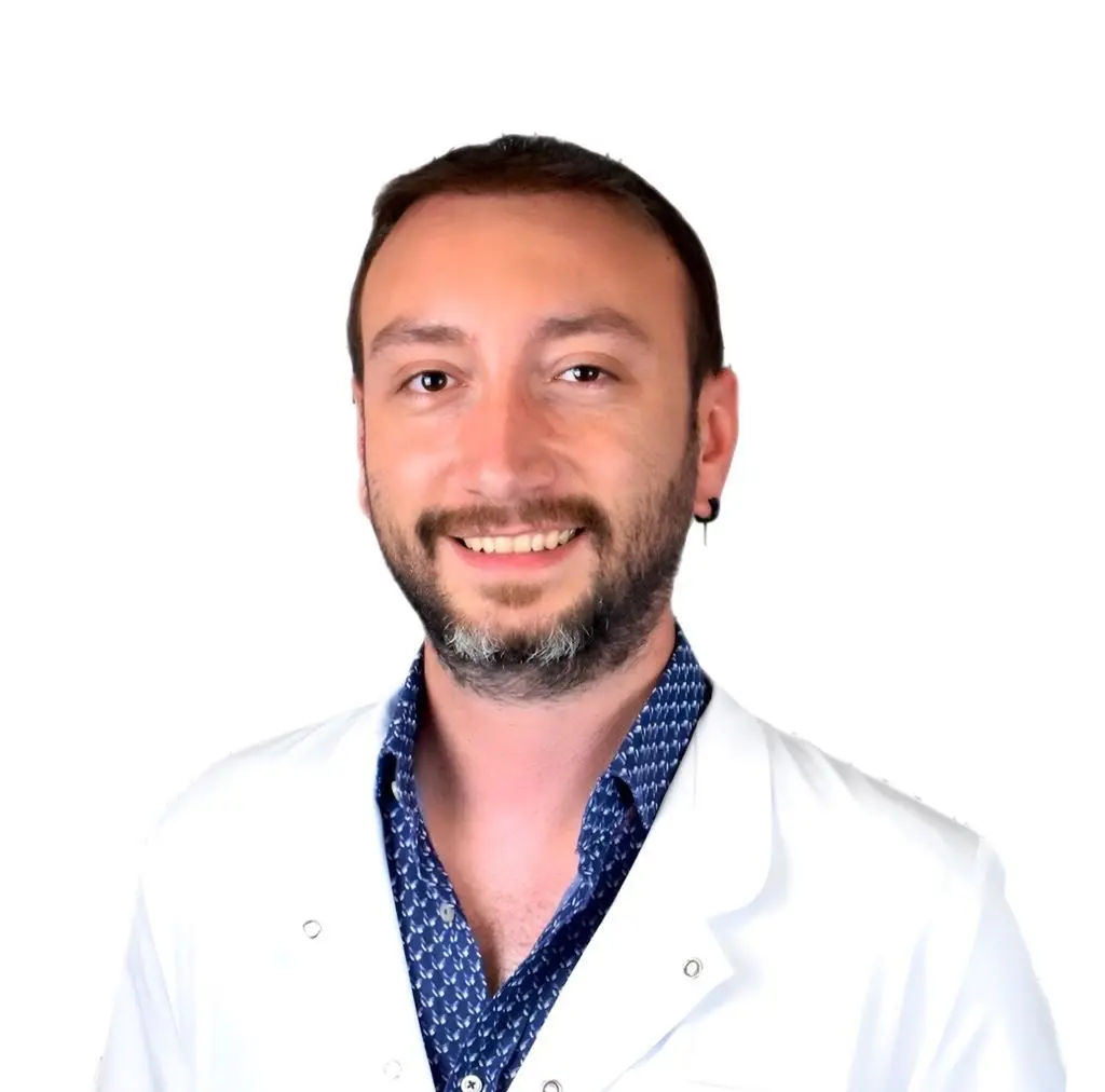 Dr. Arda Akgun, Пластическая, реконструктивная и эстетическая хирургия