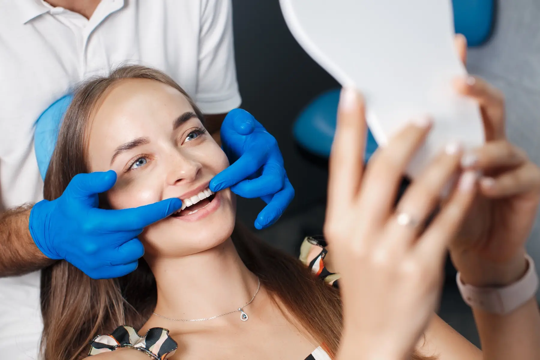 Hollywood smile: consulto a Istanbul