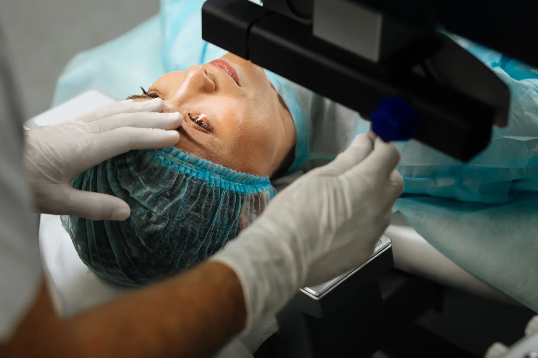 Cirugía ocular SMILE: consulta en Estambul